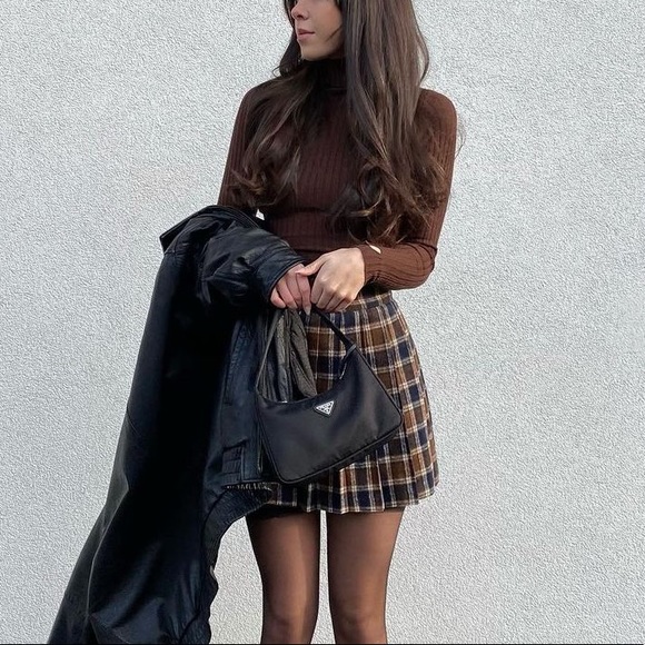 Storets brown turtleneck - Picture 1 of 5